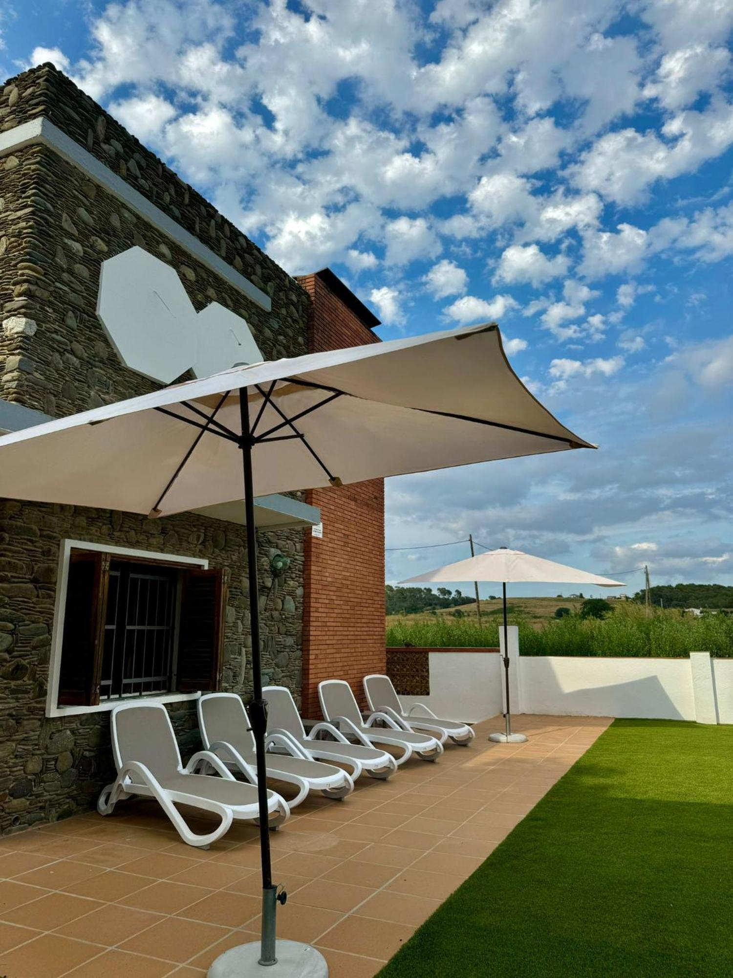 Villa Casa L'Avi Plegamans Exterior foto